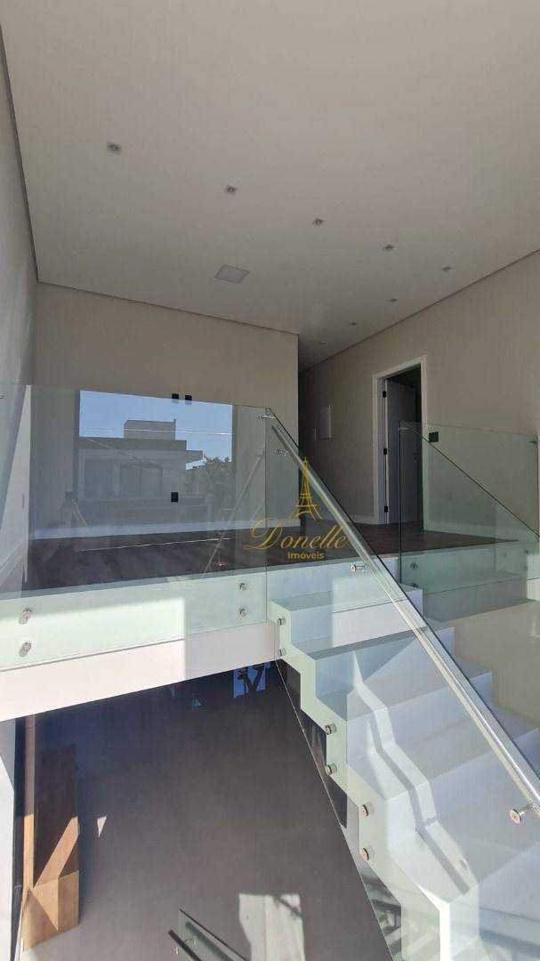 Sobrado à venda com 3 quartos, 243m² - Foto 18