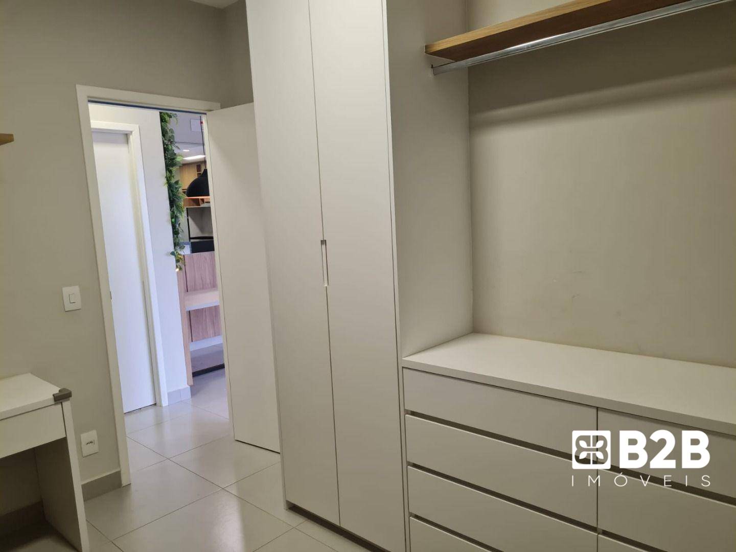 Apartamento à venda com 2 quartos, 56m² - Foto 18