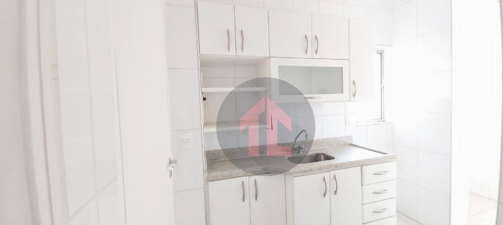 Apartamento à venda com 1 quarto, 55m² - Foto 12