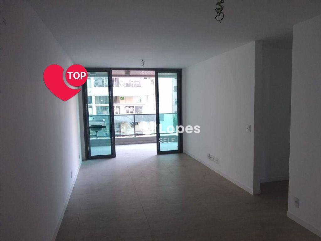 Apartamento à venda com 3 quartos, 107m² - Foto 1