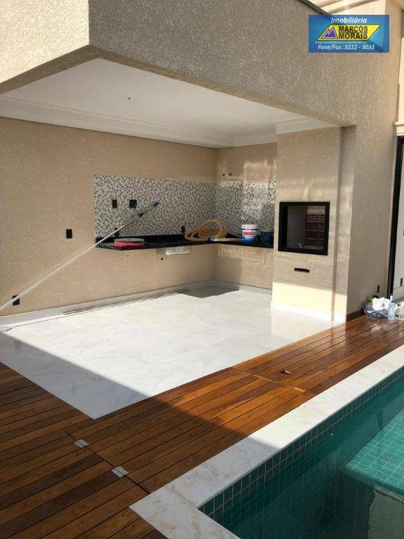 Casa de Condomínio à venda com 3 quartos, 310m² - Foto 25