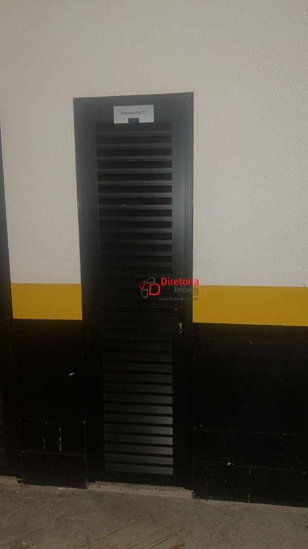 Apartamento à venda com 3 quartos, 113m² - Foto 13