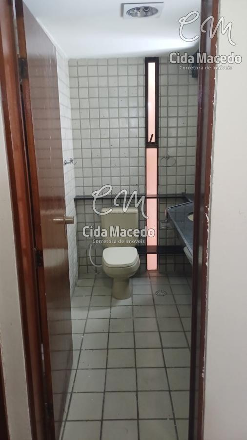 Apartamento à venda com 3 quartos, 186m² - Foto 13