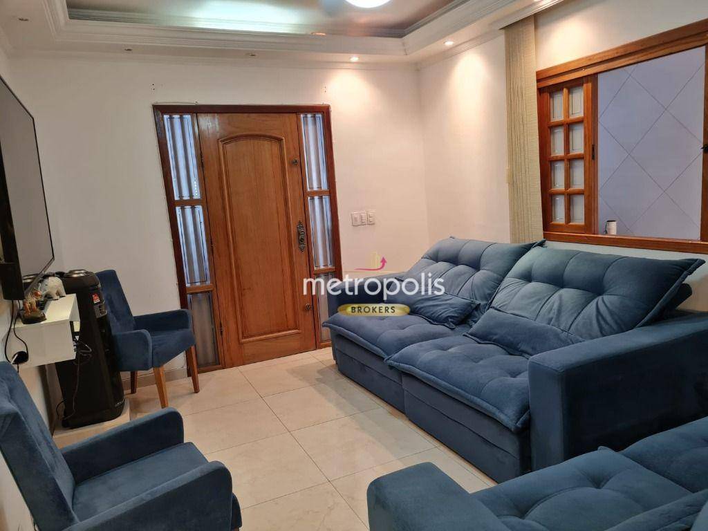 Casa à venda com 3 quartos, 137m² - Foto 1