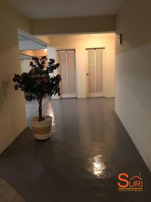 Apartamento à venda com 3 quartos, 160m² - Foto 19