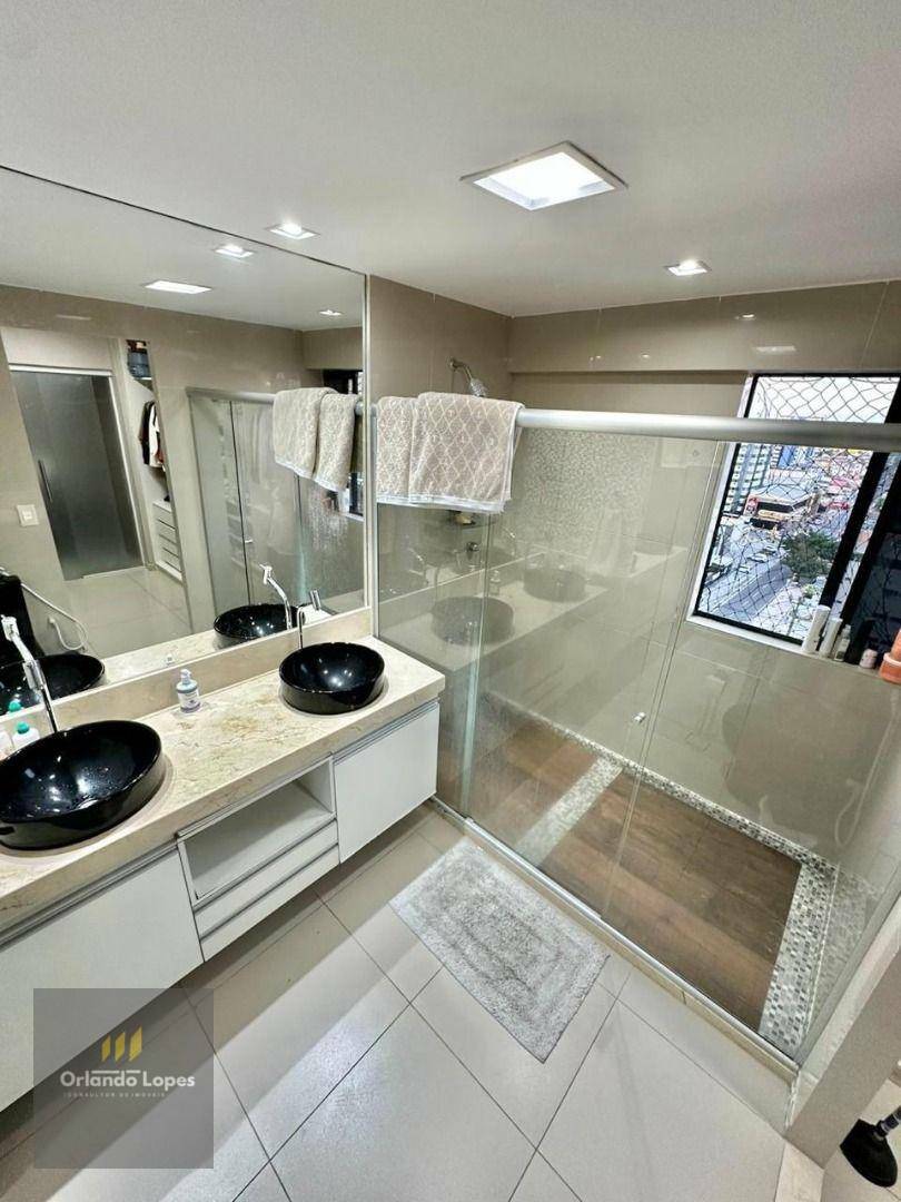 Cobertura à venda com 2 quartos, 141m² - Foto 2