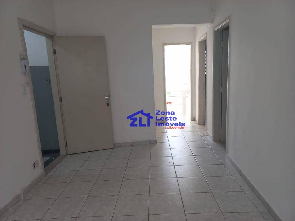 Apartamento para alugar com 2 quartos, 60m² - Foto 11