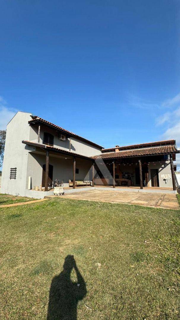 Chácara, 3 quartos, 708 m² - Foto 3