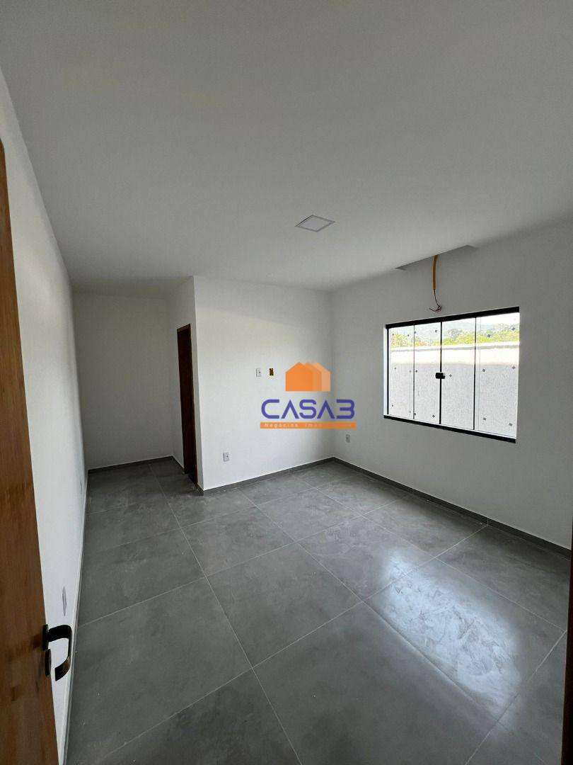 Casa à venda com 3 quartos, 128m² - Foto 8