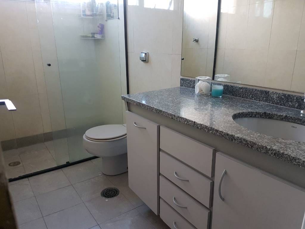 Apartamento à venda com 3 quartos, 145m² - Foto 3