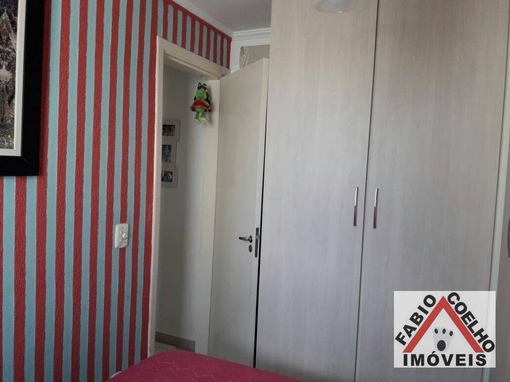 Apartamento à venda com 2 quartos, 46m² - Foto 11