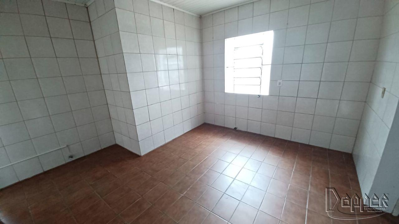 Casa à venda com 3 quartos, 100 - Foto 4