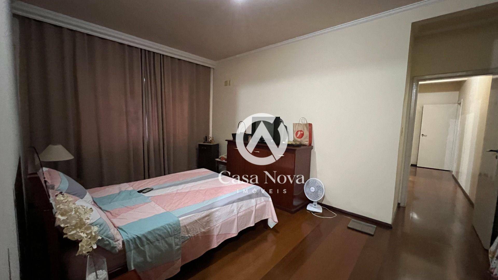 Apartamento à venda com 3 quartos, 182m² - Foto 15