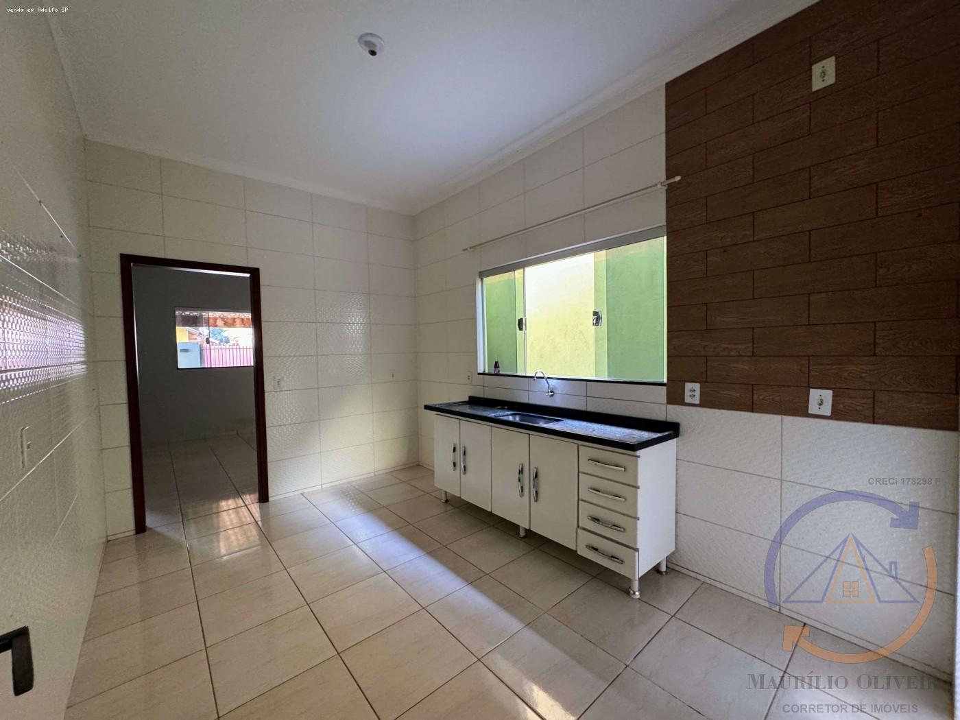 Casa à venda com 3 quartos, 196m² - Foto 14