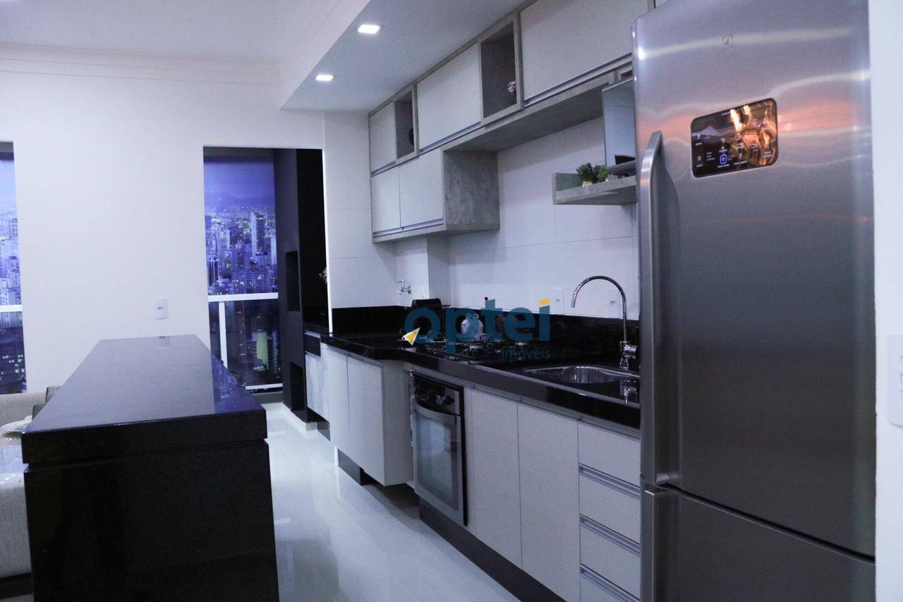 Apartamento à venda com 3 quartos, 77m² - Foto 35