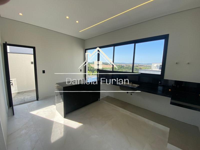 Casa de Condomínio à venda com 3 quartos, 230m² - Foto 13