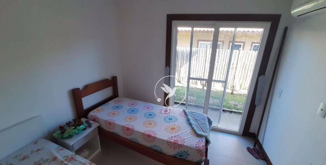 Casa de Condomínio à venda com 5 quartos, 210m² - Foto 40