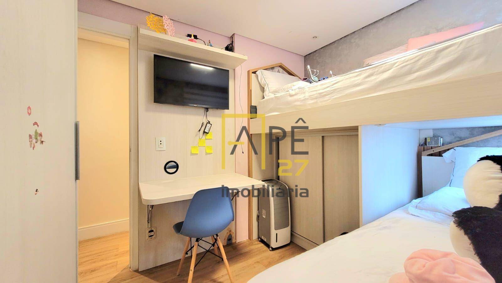 Apartamento à venda com 2 quartos, 67m² - Foto 11