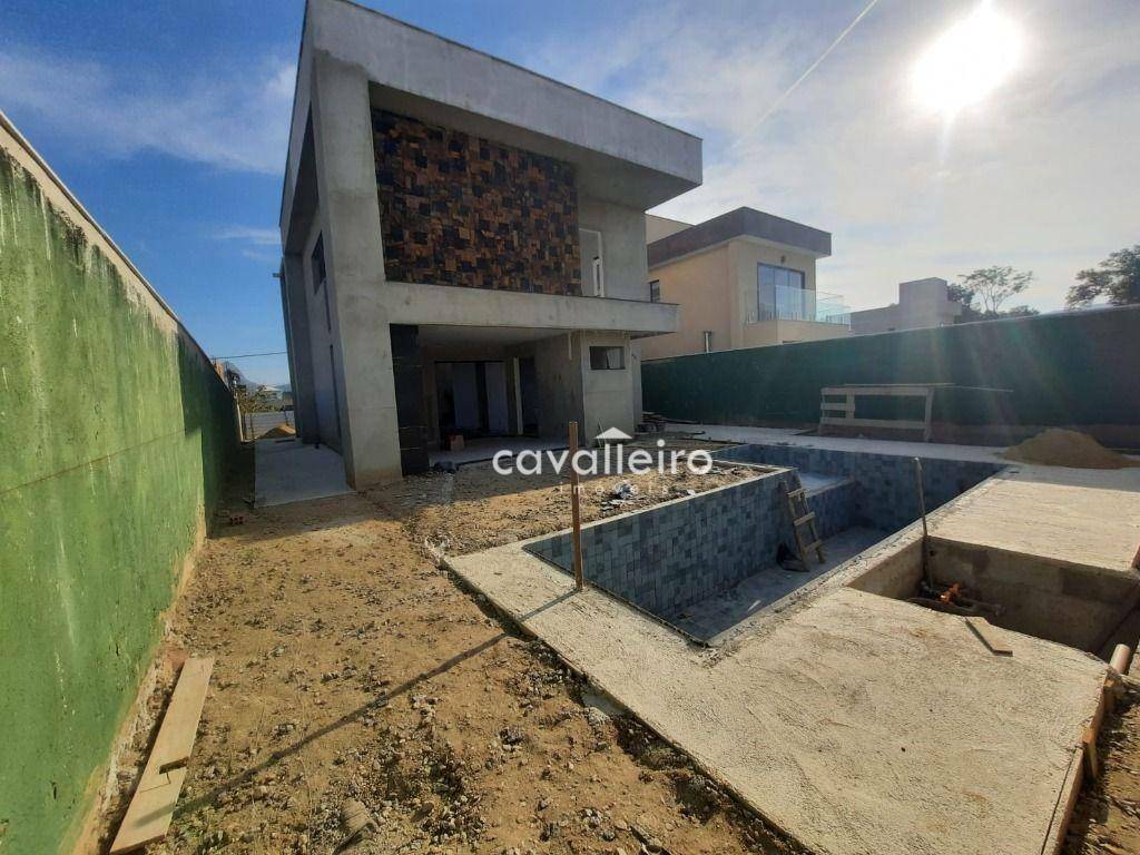 Casa de Condomínio à venda com 4 quartos, 209m² - Foto 44