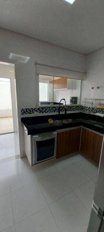 Sobrado para alugar com 3 quartos, 221m² - Foto 42