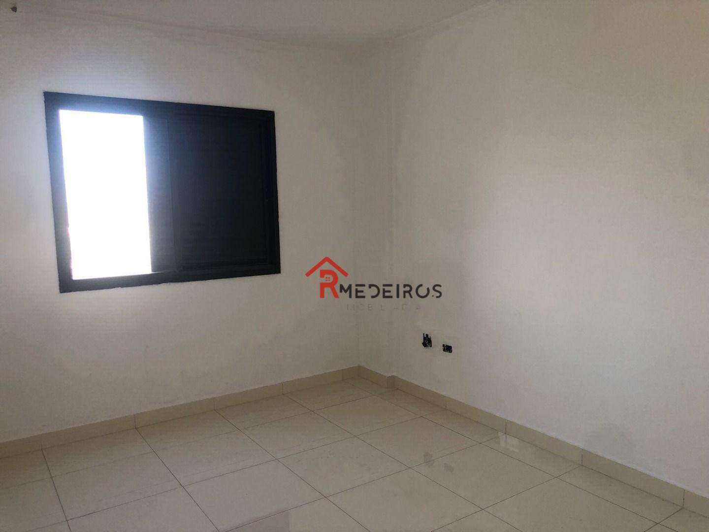 Apartamento à venda com 3 quartos, 138m² - Foto 11