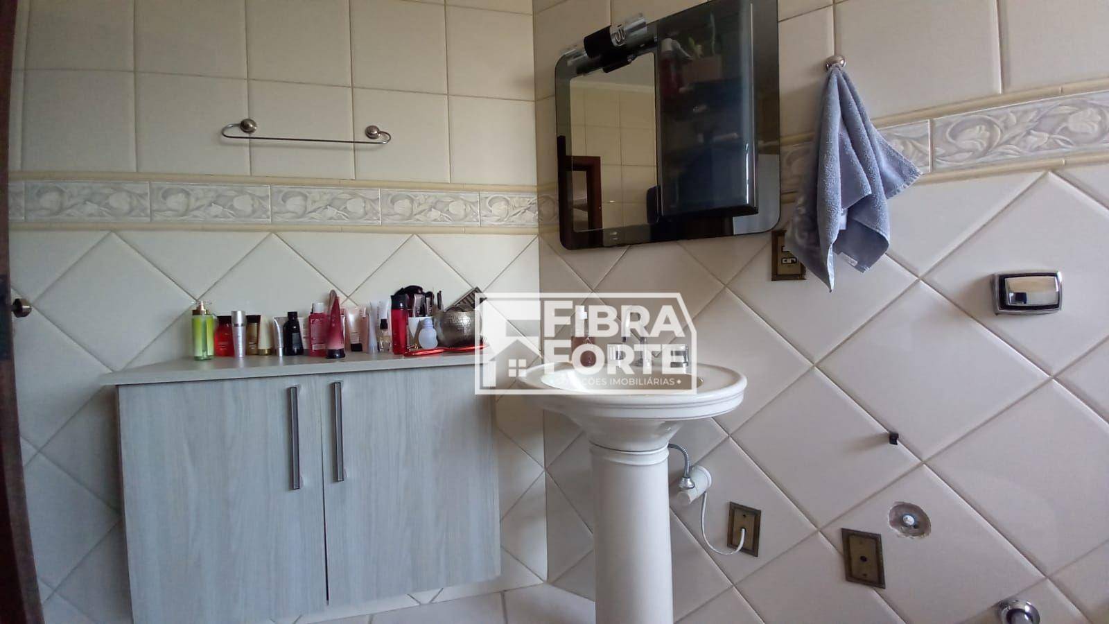 Chácara à venda com 5 quartos, 480m² - Foto 35