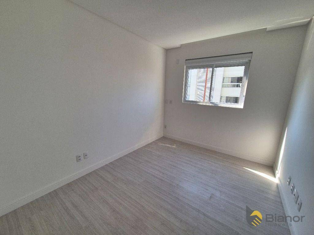 Apartamento à venda e aluguel com 2 quartos, 77m² - Foto 18