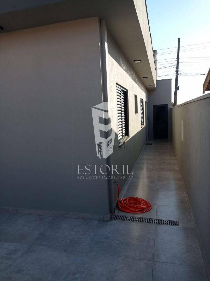 Casa à venda com 3 quartos, 140m² - Foto 7