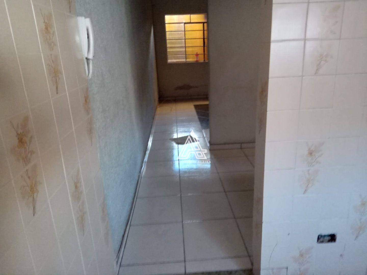 Sobrado à venda com 2 quartos, 300m² - Foto 31