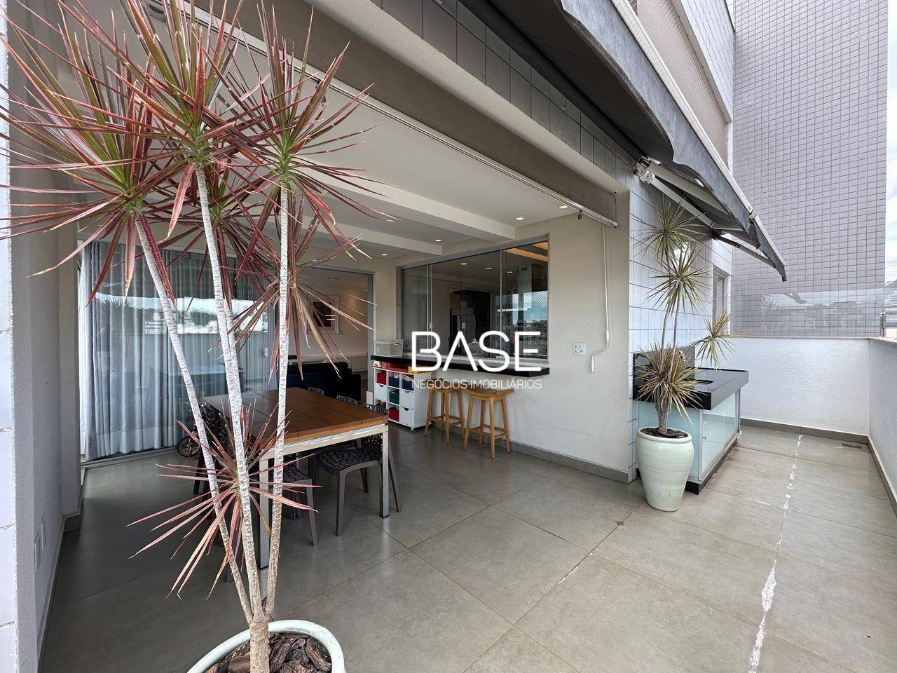 Cobertura, 3 quartos, 157 m² - Foto 1