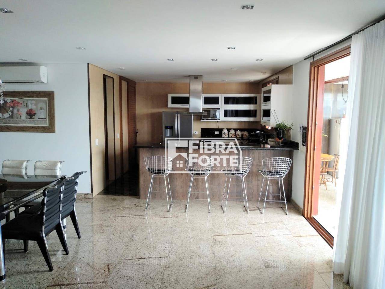 Casa de Condomínio para alugar com 5 quartos, 650m² - Foto 12