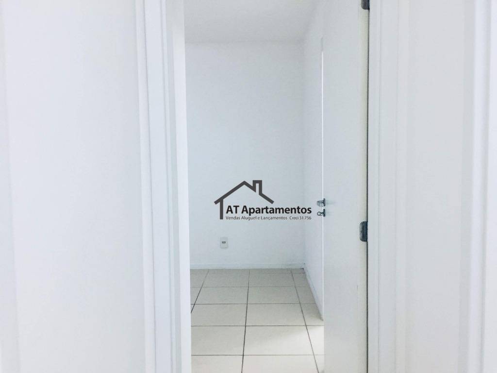 Apartamento à venda com 2 quartos, 55m² - Foto 10