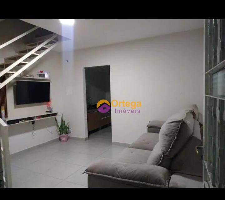 Sobrado à venda com 2 quartos, 158m² - Foto 1