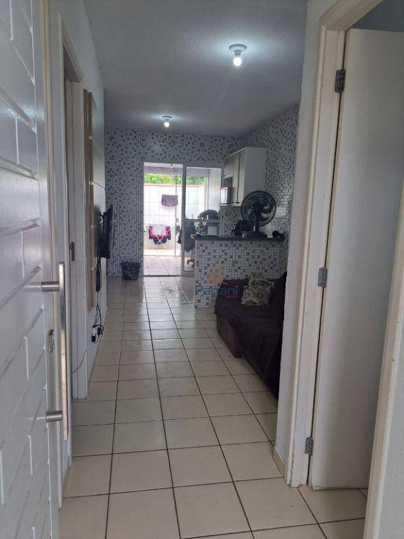 Casa de Condomínio à venda com 2 quartos, 80m² - Foto 2