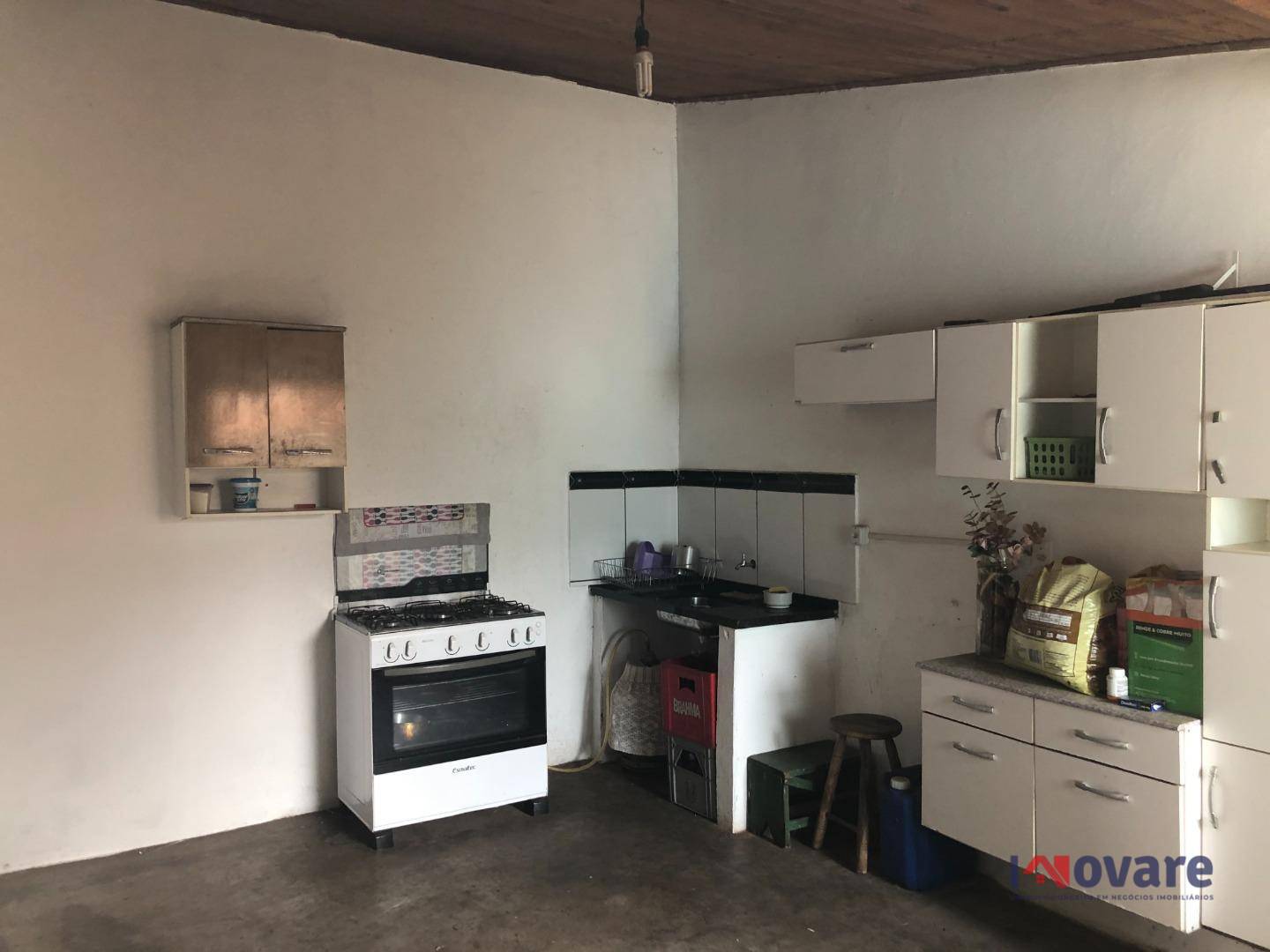 Casa à venda com 3 quartos, 160m² - Foto 3