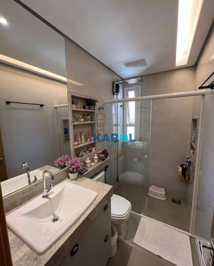 Apartamento à venda com 3 quartos, 103m² - Foto 4