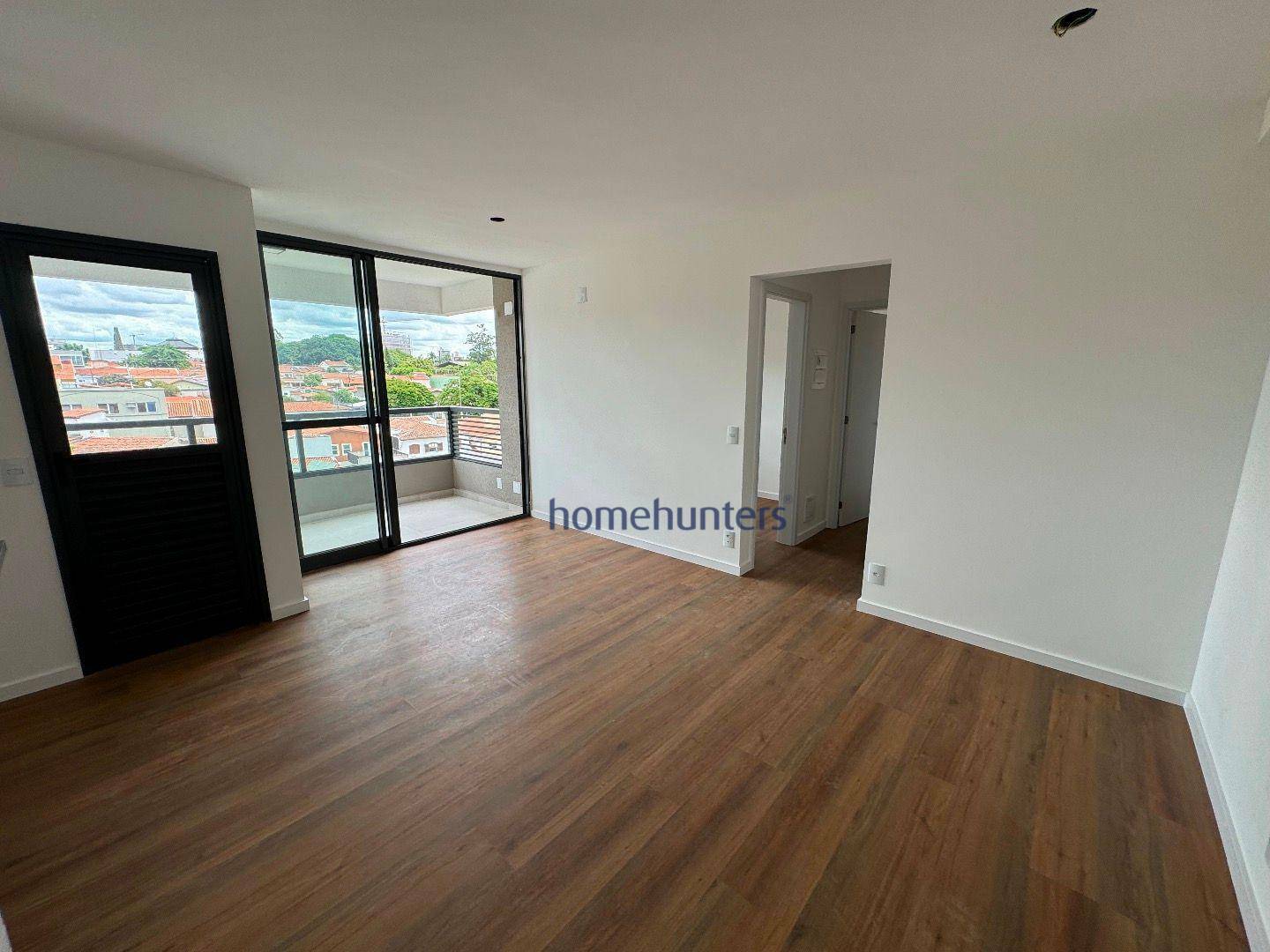 Apartamento à venda com 2 quartos, 57m² - Foto 2