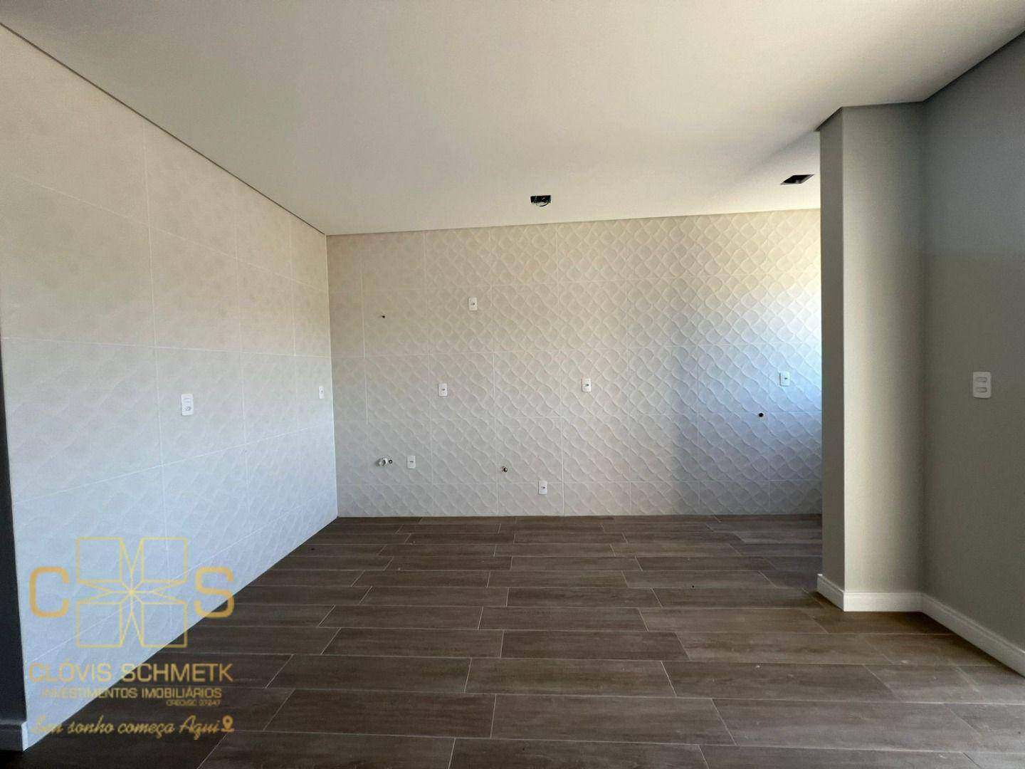 Apartamento à venda com 2 quartos, 70m² - Foto 4