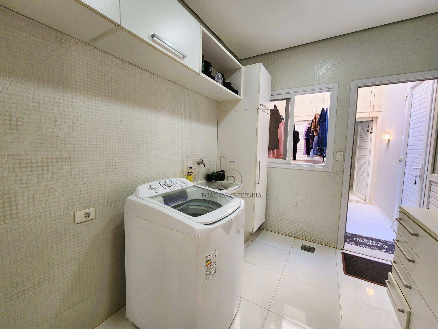 Casa de Condomínio à venda com 4 quartos, 542m² - Foto 24