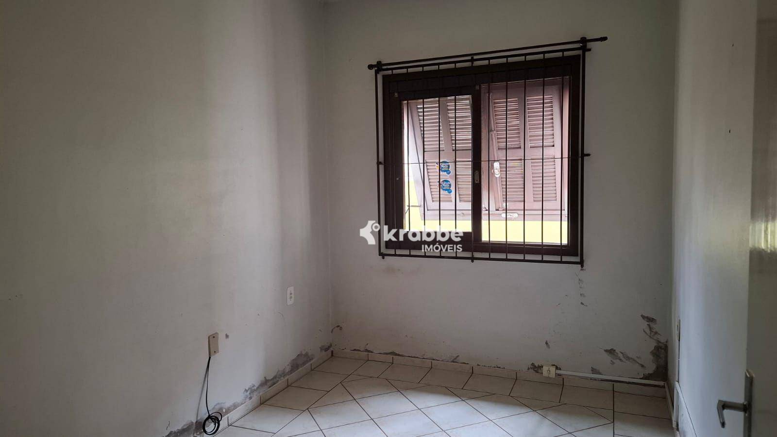 Casa para alugar com 4 quartos, 132m² - Foto 9