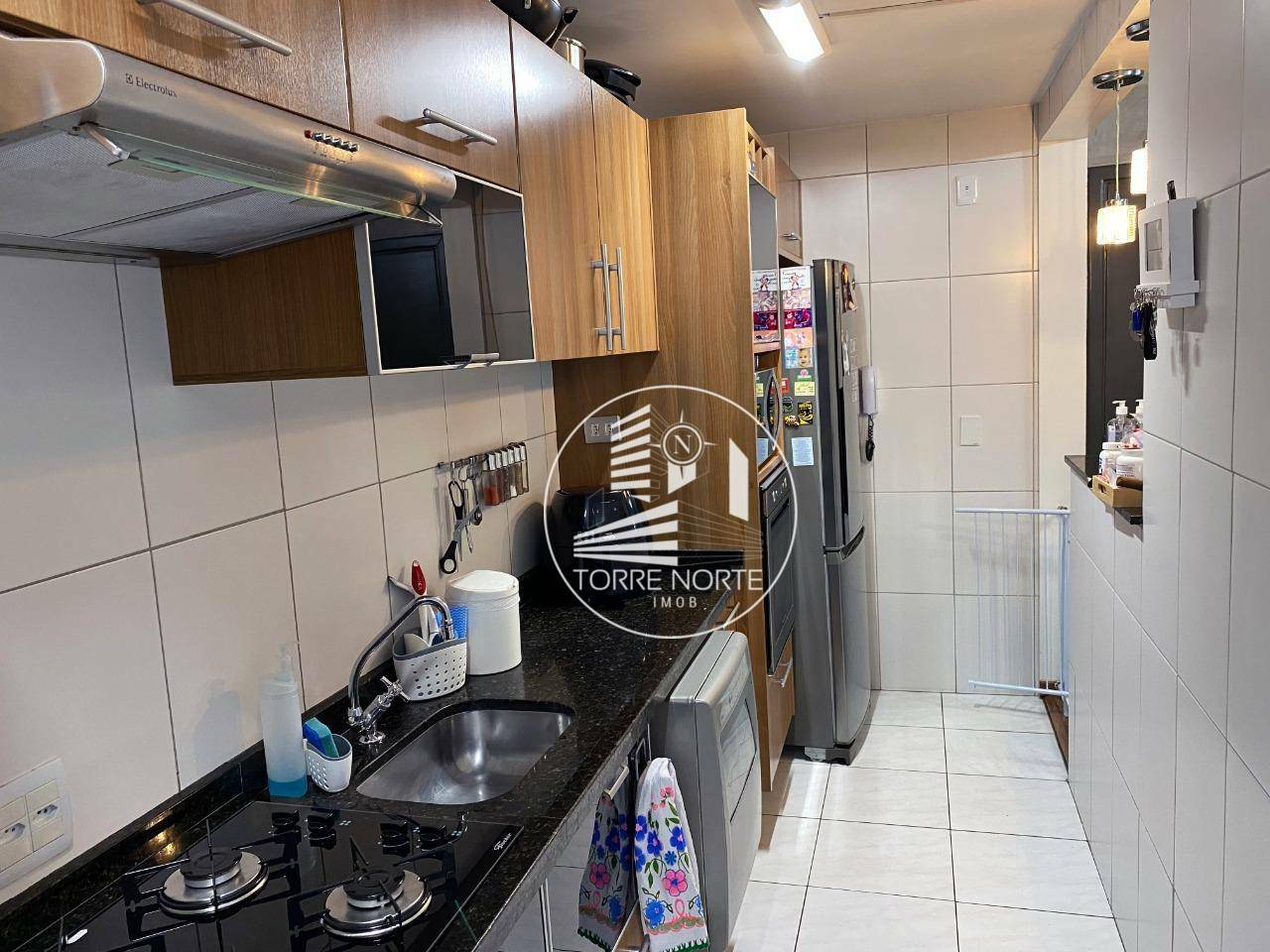 Apartamento à venda com 2 quartos, 69m² - Foto 6