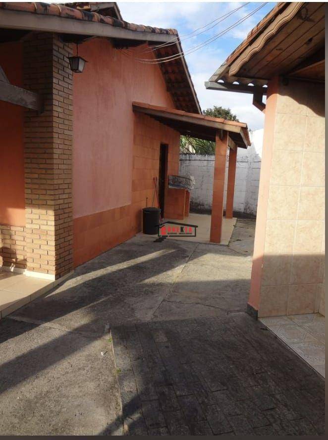 Chácara à venda com 2 quartos, 240m² - Foto 6