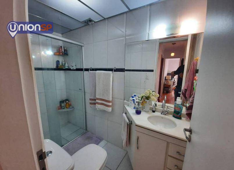 Apartamento à venda com 3 quartos, 74m² - Foto 9