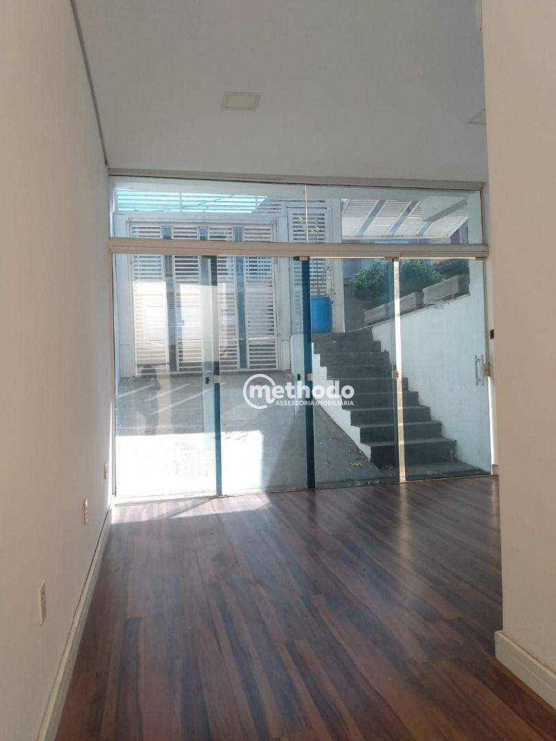 Casa à venda com 3 quartos, 218m² - Foto 27