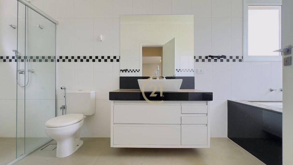 Casa de Condomínio à venda e aluguel com 4 quartos, 594m² - Foto 23