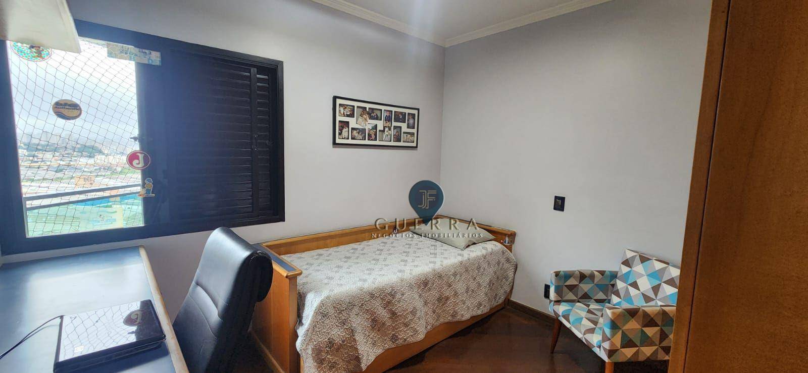 Apartamento à venda com 4 quartos, 130m² - Foto 14