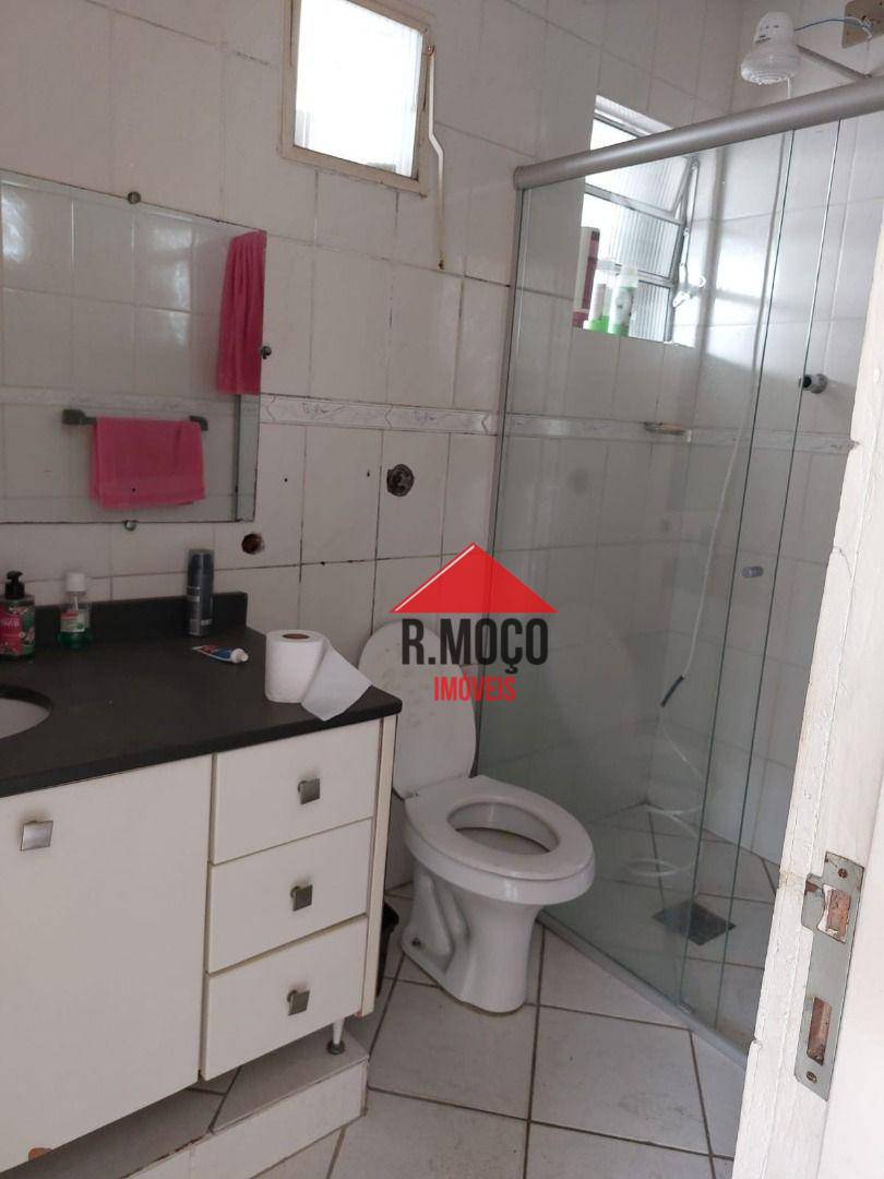 Sobrado à venda com 8 quartos, 100m² - Foto 42