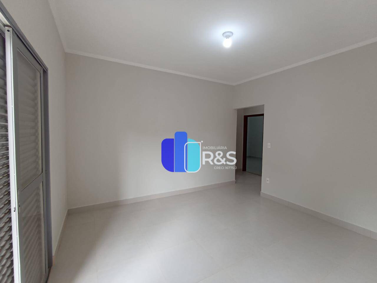 Apartamento para alugar com 2 quartos, 60m² - Foto 3