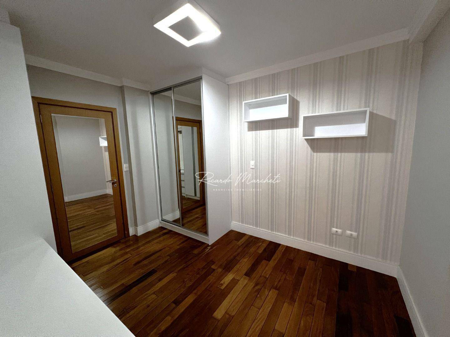 Apartamento à venda com 3 quartos, 151m² - Foto 20