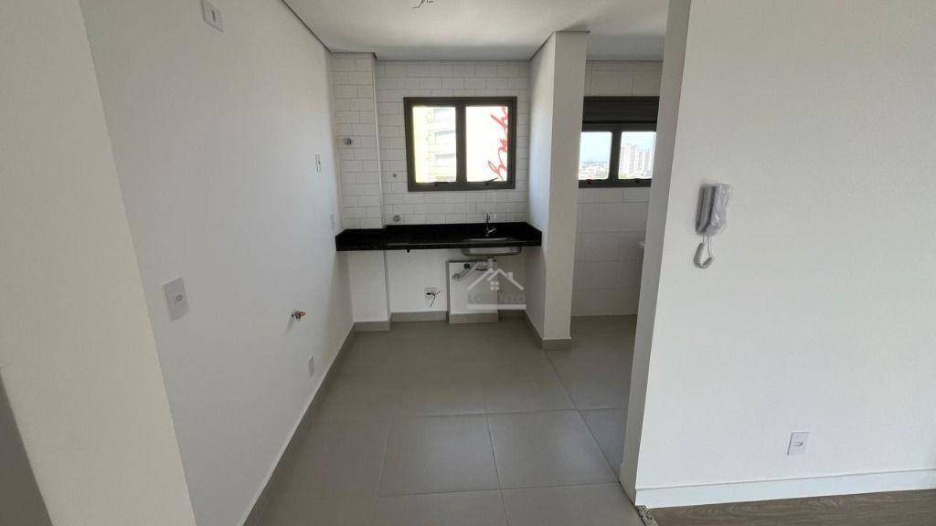 Apartamento à venda com 2 quartos, 60m² - Foto 13